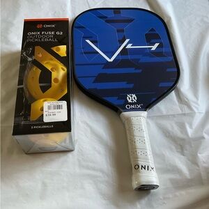 ONIX Recruit V4 Pickleball Paddle & Fuse G2 Pickleballs Brand New